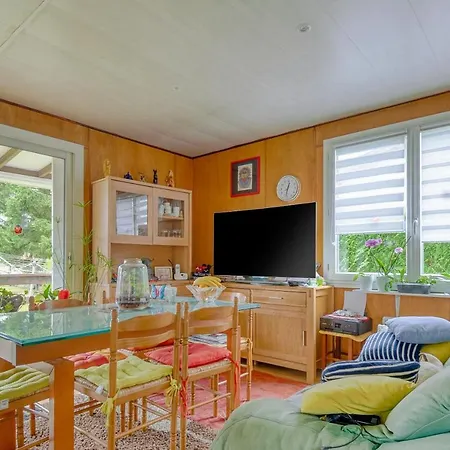 Mignon Petit Chalet 40m Dans Un